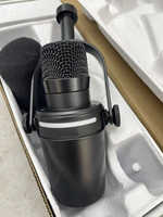 MV7+ Microphone à condensateur dynamique original en gros, à réduction de bruit, filaire, pour utilisation sur ordinateur de bureau, marque RIY