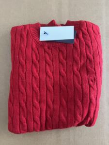 سترة محبوكة دافئة جديدة بياقة مستديرة وشعار مطرز للخريف والشتاء للرجال والنساء - Product Image 6