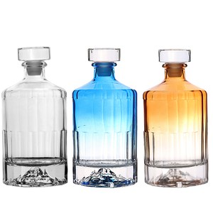 Venta al por mayor 500ml claro redonda vacía de montaña licor espíritus vodka gin botellas de vidrio - Product Image 1