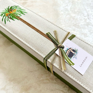 Caja de Regalo de Lujo para Chocolates con Diseño de Palmera y Dátiles Bordados, Caja de Cuero para Chocolates, Dulces y Postres - Product Image 4