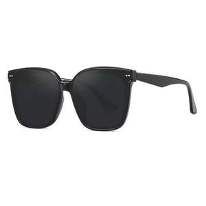 ZT-318 Nuevas Gafas de Sol para Mujer con Dos Puntos de Anclaje, Montura Completa de PC, Protección UV385 Clase 2, Diseño Moderno Estilo Coreano - Product Image 4