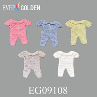 Bunte Handgefertigte Mini Babykleidchen-Dekorationen als Gastgeschenke für Taufe und Babyparty