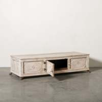 Table basse en bois de teck indien recyclé, finition blanchie, sculptures complexes, textures uniques, rangement pratique pour la maison