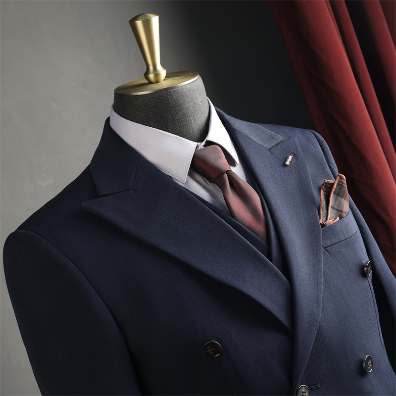 Bleu marine (costume unique)