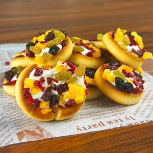 Biscuits croustillants sucrés en forme de mini-pizza à la crème de fruits secs, pâtisserie coréenne pour le thé de l'après-midi, collations très vendues en Asie du Sud-Est - Product Image 4