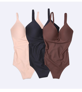 ZOYIAME Body string amincissant sans couture, effet ventre plat, décolleté plongeant, avec soutien-gorge sans armatures dos nu et bonnets intégrés - Product Image 6