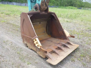 Excavatrice Kobelco SK330 d'occasion 100% japonaise de 33 tonnes, moteur, boîte de vitesses, pompe, roulement, godet de 1,5 m³, puissance de 209 kW, moteur PLC - Product Image 3
