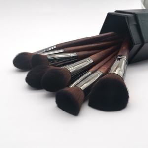 Ensemble de 16 pinceaux de maquillage à manche en bois, poils naturels, pour fond de teint, estompage, anticernes, fard à paupières, visage - Product Image 3