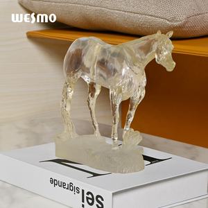 Modern ev dekor hayvan heykel reçine şeffaf reçine at heykeli - Product Image 6
