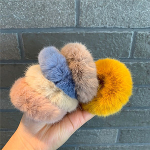 Net red ins autunno e inverno peluche maiale intestino crasso anello per capelli anello per intestino grasso cute white hairy head rope furry rubberband - Product Image 6
