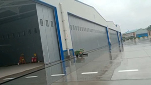 Porta Industriale Girevole a Rotazione Laterale Prodotta in Cina, Elettrica/Telecomandata, Montata su Rotaia, per Carichi Pesanti - Product Image 5