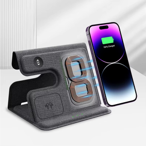 Đa chức năng 3 trong 1 Bộ sạc không dây cho điện thoại di động đứng có thể gập lại ABS Loại C trạm ngoài trời dropshipping xu hướng <span class=keywords><strong>2025</strong></span> - Product Image 1