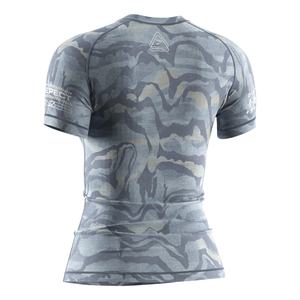 Camiseta de Protección Solar para Mujer, Hecha de Tela Elástica Ligera, Proporciona Protección Solar Superior y Rendimiento Flexible al Aire Libre - Product Image 5