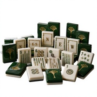 Ensemble de Mahjong américain en acrylique personnalisé avec des pions en forme de Ginkgo émeraude, 160 tuiles, 4 couches, luxe, vente en gros, cadeau