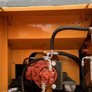 Excavatrice Hyundai 220LC-9S d'occasion, reconditionnée, performances parfaites, usage intensif, 20 tonnes, prête à travailler, excavatrices d'occasion - Product Image 4