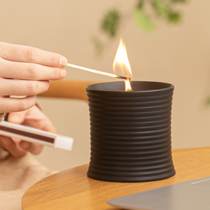 Décoration de tasse en céramique à la <span class=keywords><strong>cire</strong></span> de soja faite à la main en bois de santal écologique, très vendue - Product Image 1