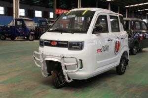 Tricycle à moteur à trois roues pour passagers, scooter à moteur pour passagers, tricycle fermé pour le transport de passagers - Product Image 4