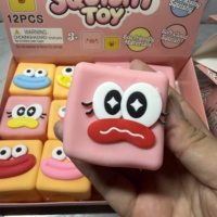Mainan Tekan Bentuk Kubus Ekspresi Lucu dari Tanah Liat Model Blok Bangunan, Barang Promosi
