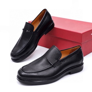 Mocasines de Hombre de Alta Calidad, Clásicos, Parte Superior de Piel de Vacuno, Suela de Goma Antideslizante, Refuerzo Envolvente, Estilo Discreto para Negocios, Ferragamos - Product Image 2