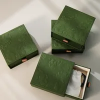 Boîte d'emballage rigide de luxe pour montre, collier et boucles d'oreilles, boîte à bijoux à tiroir gaufrée 3D pour cadeau d'anniversaire ou de Saint-Valentin