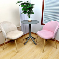 Chaise de Salle à Manger Rembourrée Élégante en Tissu Velours avec Pieds en Métal Aspect Bois, Couleurs Gris Beige Vert Rose, pour Cafés, Restaurants et Gastronomie