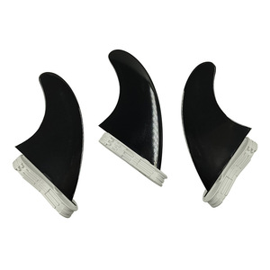 Aileron de planche de surf UPSURF G5 en plastique noir à double languette, lot de 3 - Product Image 1