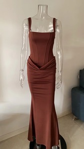<span class=keywords><strong>Robe</strong></span> longue marron à col carré froncé, sans manches, <span class=keywords><strong>moulante</strong></span>, pour femme, idéale pour les soirées formelles et les fêtes, style <span class=keywords><strong>corset</strong></span>, vente en gros, OEM, ODM, dropshipping - Product Image 5