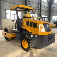 Rouleau compresseur vibrant à tambour unique diesel de 4 tonnes YSW204A avec moteur Changchai, faible coût d'entretien pour le sol, le gravier et l'asphalte