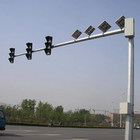 Poteau de communication en acier galvanisé pour la couverture du signal télécom