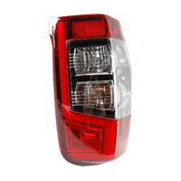 Pour Mitsubishi L200 2019 : Feu arrière – Clignotant et feux de détresse, feu arrière LED modifié