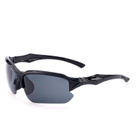 Lunettes de cyclisme bon marché en gros Lunettes de ski coupe-vent Dazzle Outdoor Running Hlasses Lunettes de soleil de sport UV400 Protection des yeux