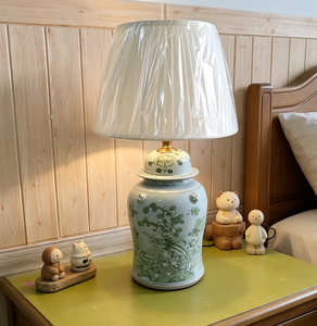 Lampada da Tavolo in Ceramica Stile Chinoiserie con Motivo Floreale Verde e Paralume in Lino, Lampada Vintage - Product Image 6