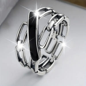 Anello Geometrico A109 in Onice Nero con Fissaggio a Tensione, Gioiello Unisex da Regalo - Product Image 1