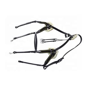 Coraza de caballo acolchada de piel de oveja real. - Product Image 4