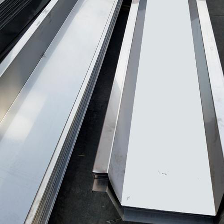 roof rain gutters