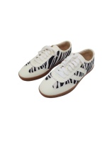 Chaussures plates décontractées élégantes pour femmes avec empeigne en PU et semelle extérieure en TPR, 100 % confortables pour toutes les saisons, nouvelle collection, style marche chinois