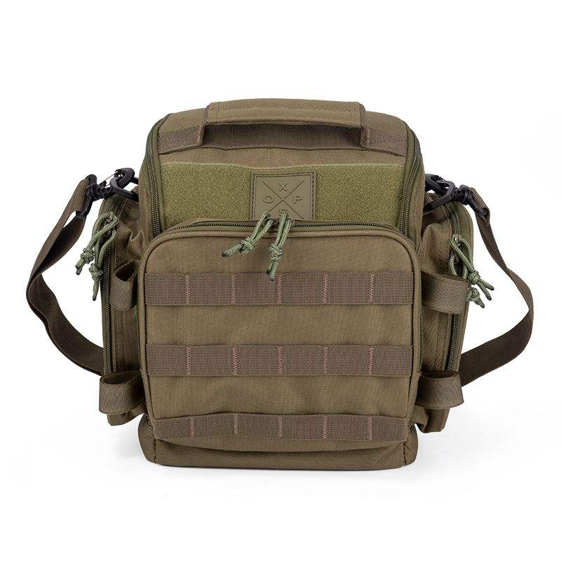 สีเขียวมะกอก