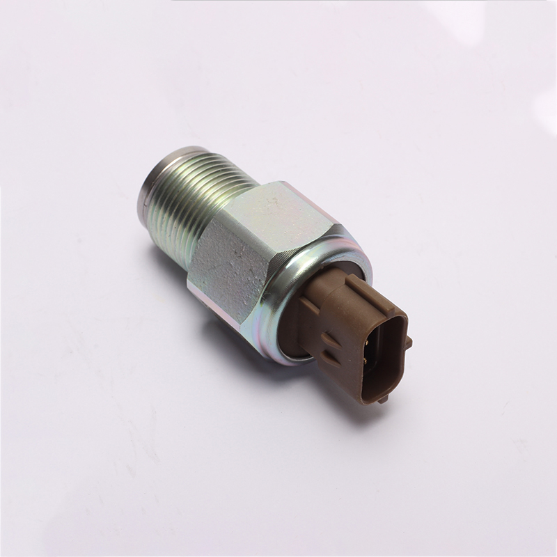 はち子 8-98284393-0 Orginal/China OEM Fuel Injector for Excavator