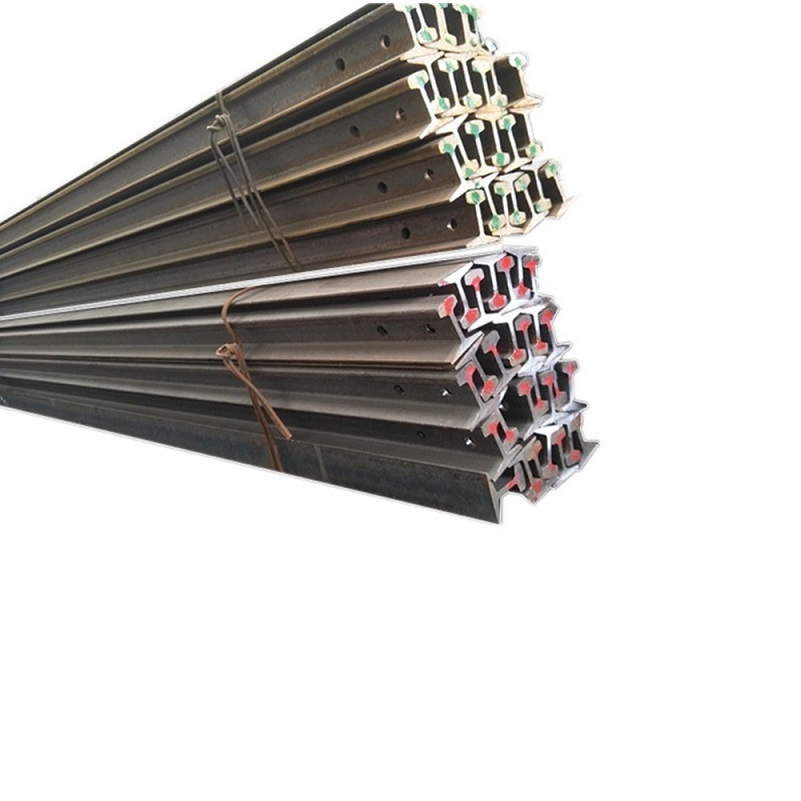 Железнодорожные стальные рельсы разной длины 18 кг/м