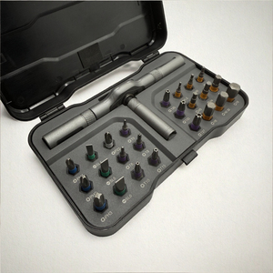 Set di <span class=keywords><strong>Cacciaviti</strong></span> a Cricchetto Multifunzione Professionale 24 in 1 con Punte in Acciaio OEM <span class=keywords><strong>Mini</strong></span> <span class=keywords><strong>Kit</strong></span> di Riparazione per PC e Uso Domestico - Product Image 2