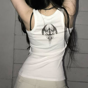 Camiseta sin Mangas con Estampado Gótico Negro para Mujer, Chaleco Ajustado con Detalles de Tachuelas Metálicas, Estilo Punk Urbano - Product Image 5