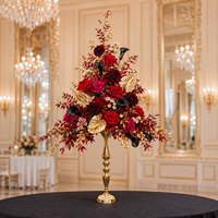 Arrangement de fleurs artificielles en soie rouge et or, rose, dahlia, lys, anthurium, centre de table fait main, vase en fer, décoration de mariage et de banquet