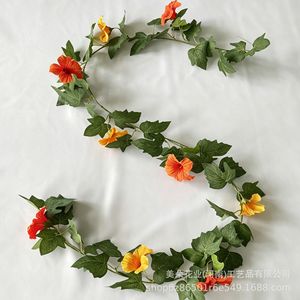 Vignes artificielles de fleurs de gloire du matin Meiduo, feuilles vertes, fleurs orange et jaunes, vigne trompette décorative pour la maison et le jardin - Product Image 1