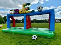 Jeu de gardien de but gonflable interactif pour 2 joueurs, tir au but de football gonflable à double piste avec gardien de but de dessin animé, PVC commercial