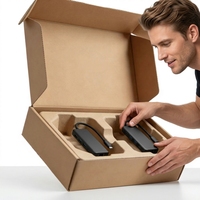 Boîtes d'expédition pour vêtements e-commerce en matériaux recyclés avec pelliculage mat pour portefeuilles et formes personnalisées