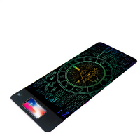 Tapis de souris de jeu RGB avec charge sans fil rapide 15W pour la maison et le bureau, avec support de téléphone pliable, design doux et antidérapant