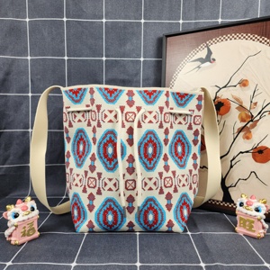 Bolso de hombro plisado a la moda para mujer, bandolera informal de viaje con cordón - Product Image 4