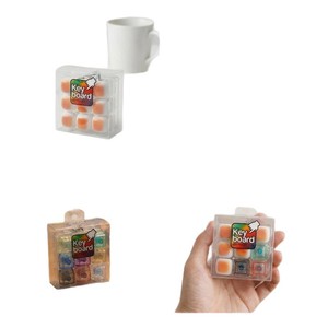 Fidget Cube de 4 y 9 Teclas, Material Transparente de PC, Teclas Mecánicas con Iluminación, Juguete Antiestrés en Caja para Aliviar el Estrés - Product Image 1