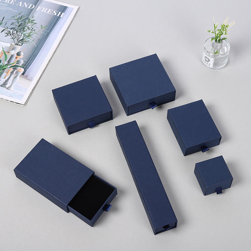 สีน้ำเงิน