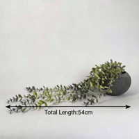 Plante artificielle en eucalyptus en cascade luxuriante en matériau PE dans un pot gris mat pour la décoration de la maison